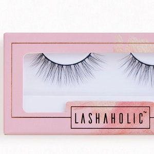 NEW! LASHAHOLIC Lashes Elevate False Eyelashes